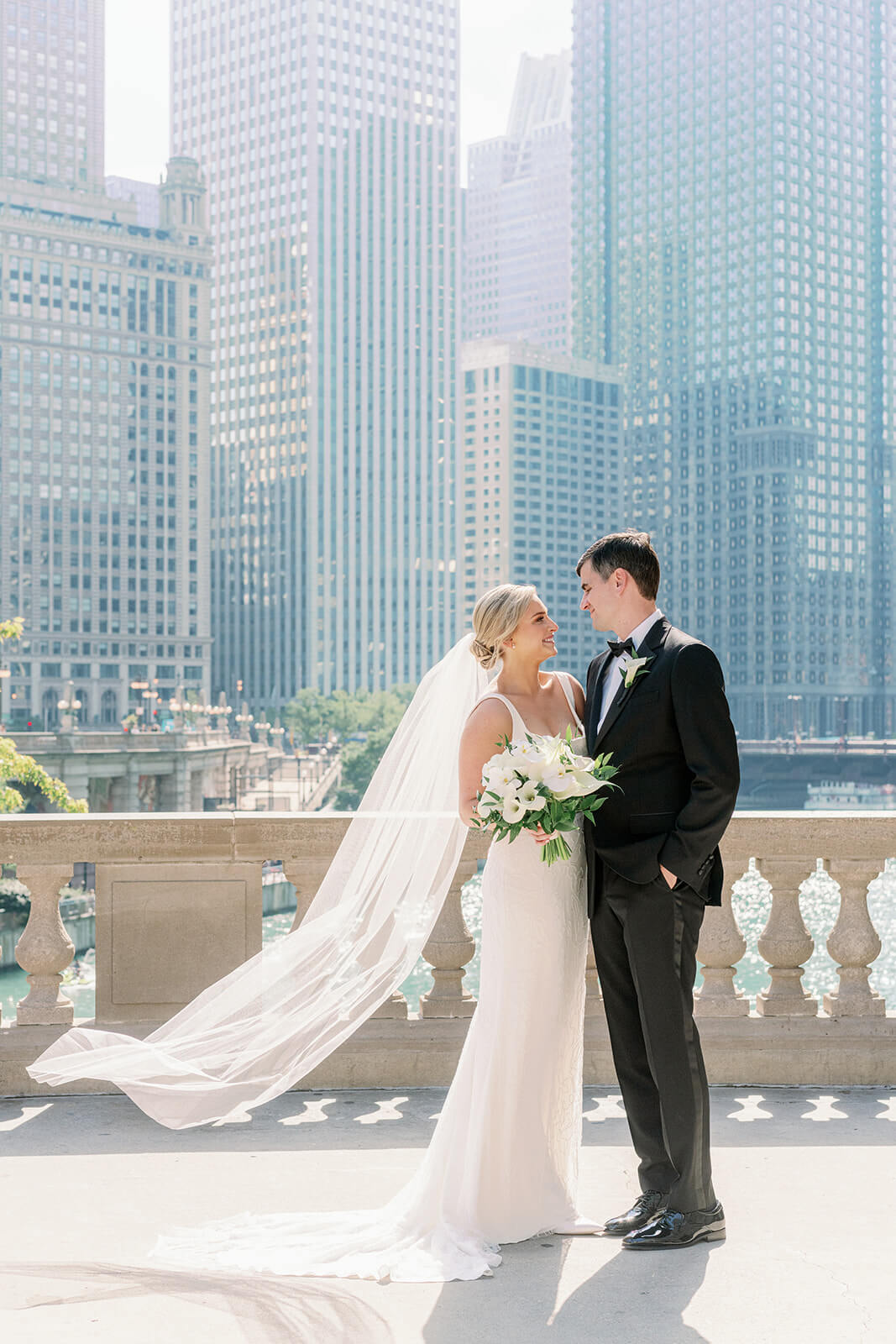 Wrigley Building Wedding Photos | Chicago Photo Locations