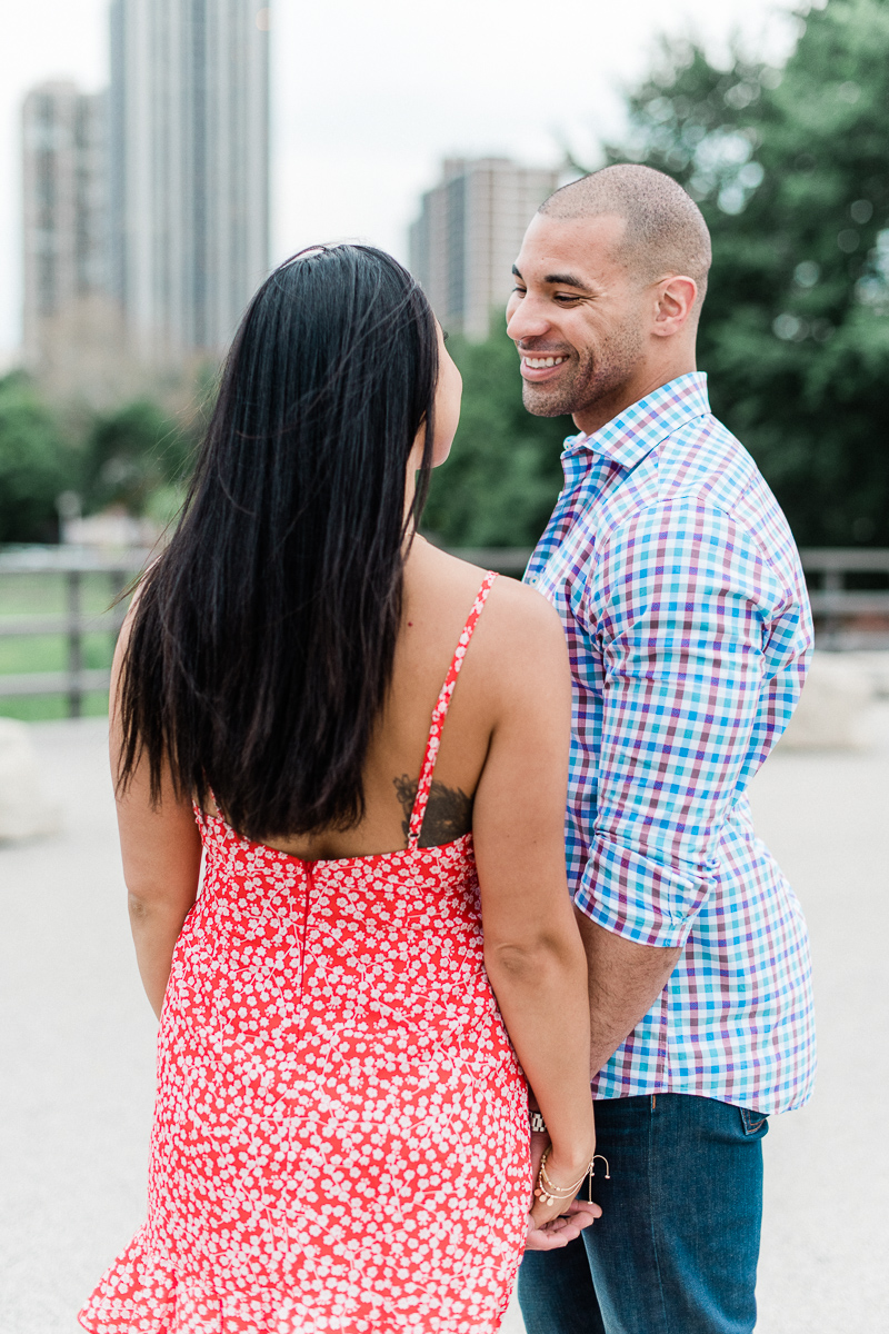 Lincoln Park Chicago Engagement Photos – Brittany Bekas Chicago Engagement Photographer-40