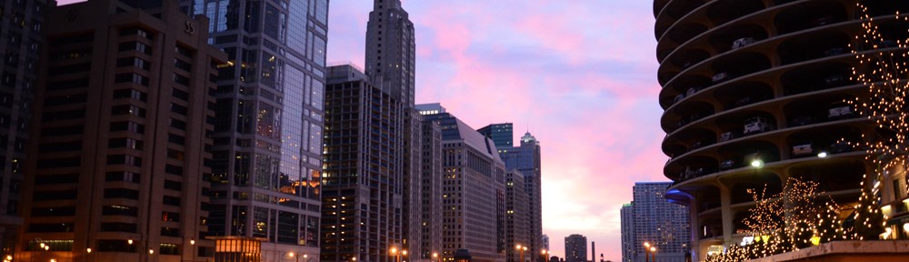 Brittany Bekas Photography Chicago River at Sunset