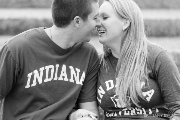 Chicago Engagement Olive Park Engagement Photos_0011