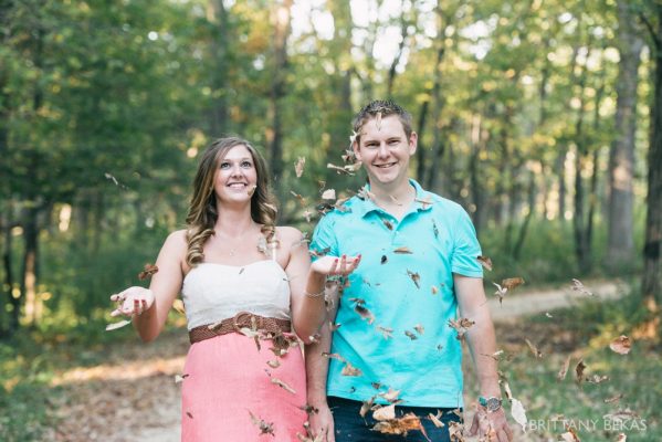Independence Grove Forest Preserve Engagement Photos_0014
