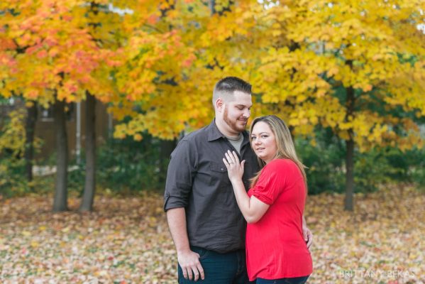 Chicago Engagement Graue Mill Engagement Photos_0003
