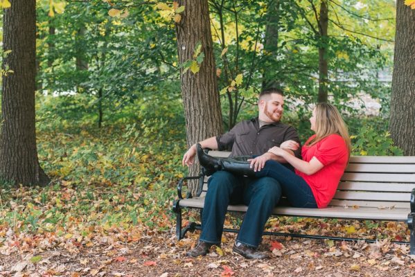 Chicago Engagement Graue Mill Engagement Photos_0013
