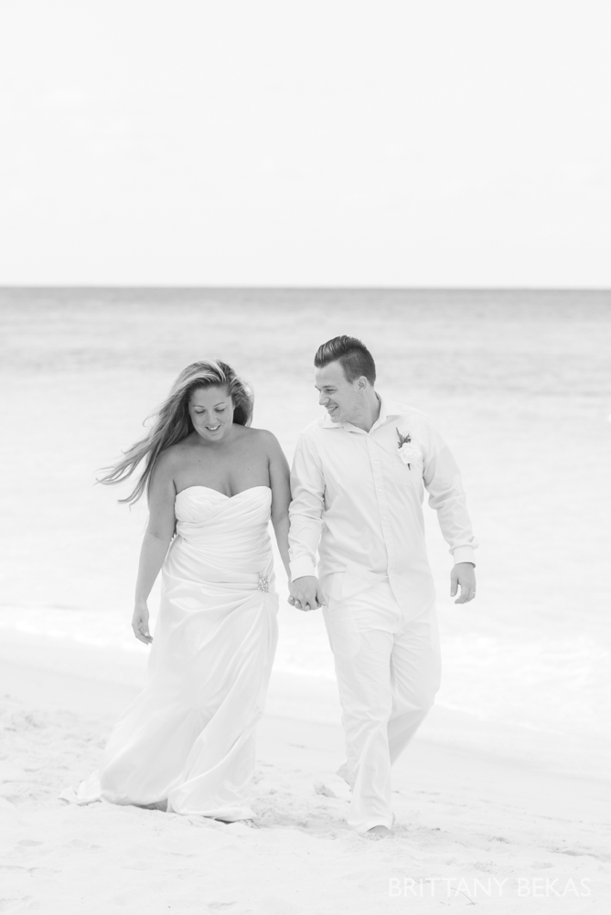 Grand Cayman Seven Mile Beach Trash the Dress Wedding Photos_0009