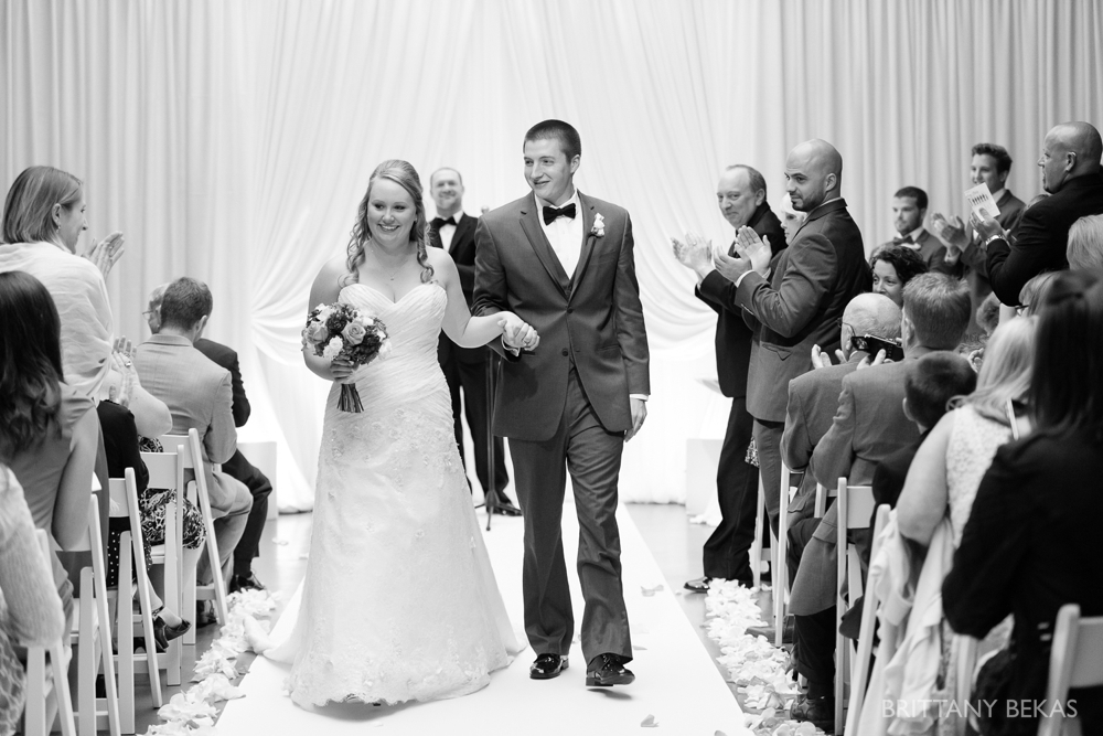 Chicago Wedding Photos Loft on Lake Wedding - Brittany Bekas Photography_0024
