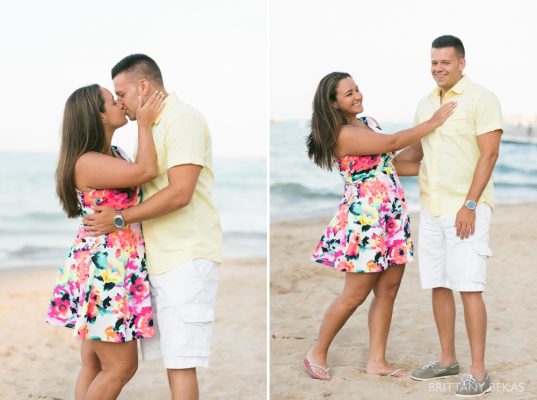 Chicago Engagement Oak Street Beach Engagement Photos_0054