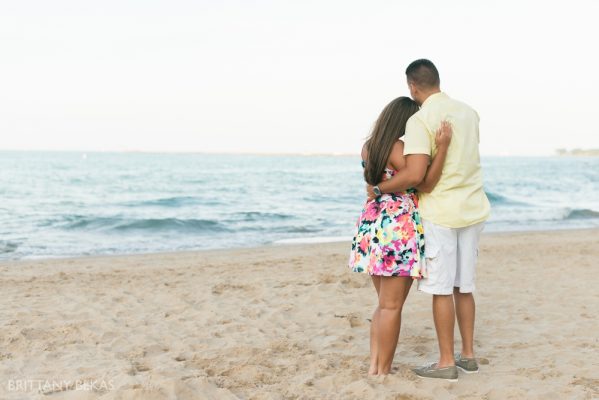 Chicago Engagement Oak Street Beach Engagement Photos_0062