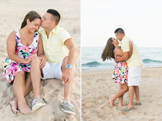 Chicago Engagement Oak Street Beach Engagement Photos_0067
