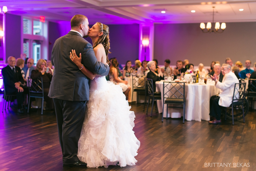 Chicago Wedding Photographer - Chevy Chase Country Club Wedding Photos_0051