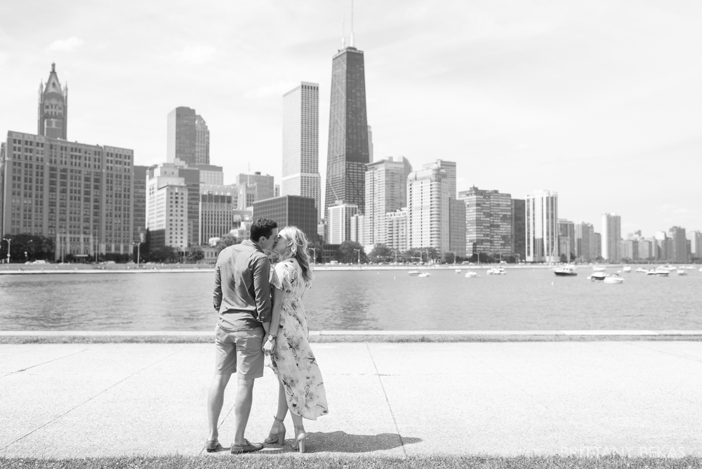 Chicago Proposal Photography - Chicago Engagement Photos_0009