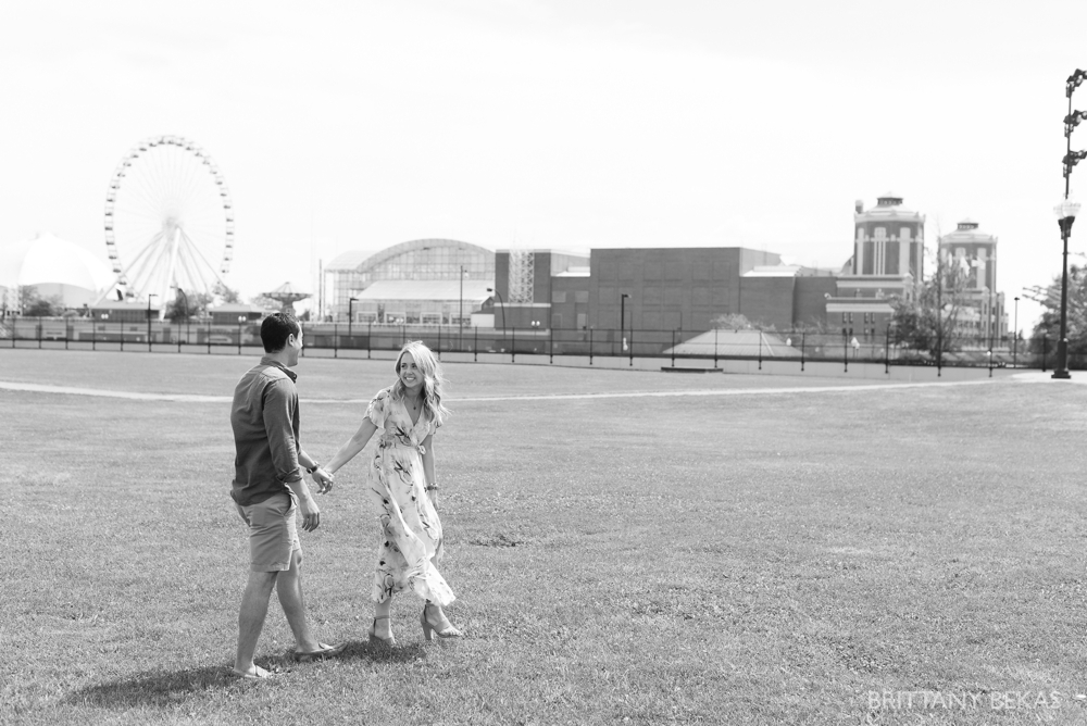 Chicago Proposal Photography - Chicago Engagement Photos_0011