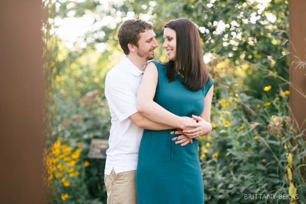 Indepedence Grove Engagement Photos – Chicago Engagement_0001