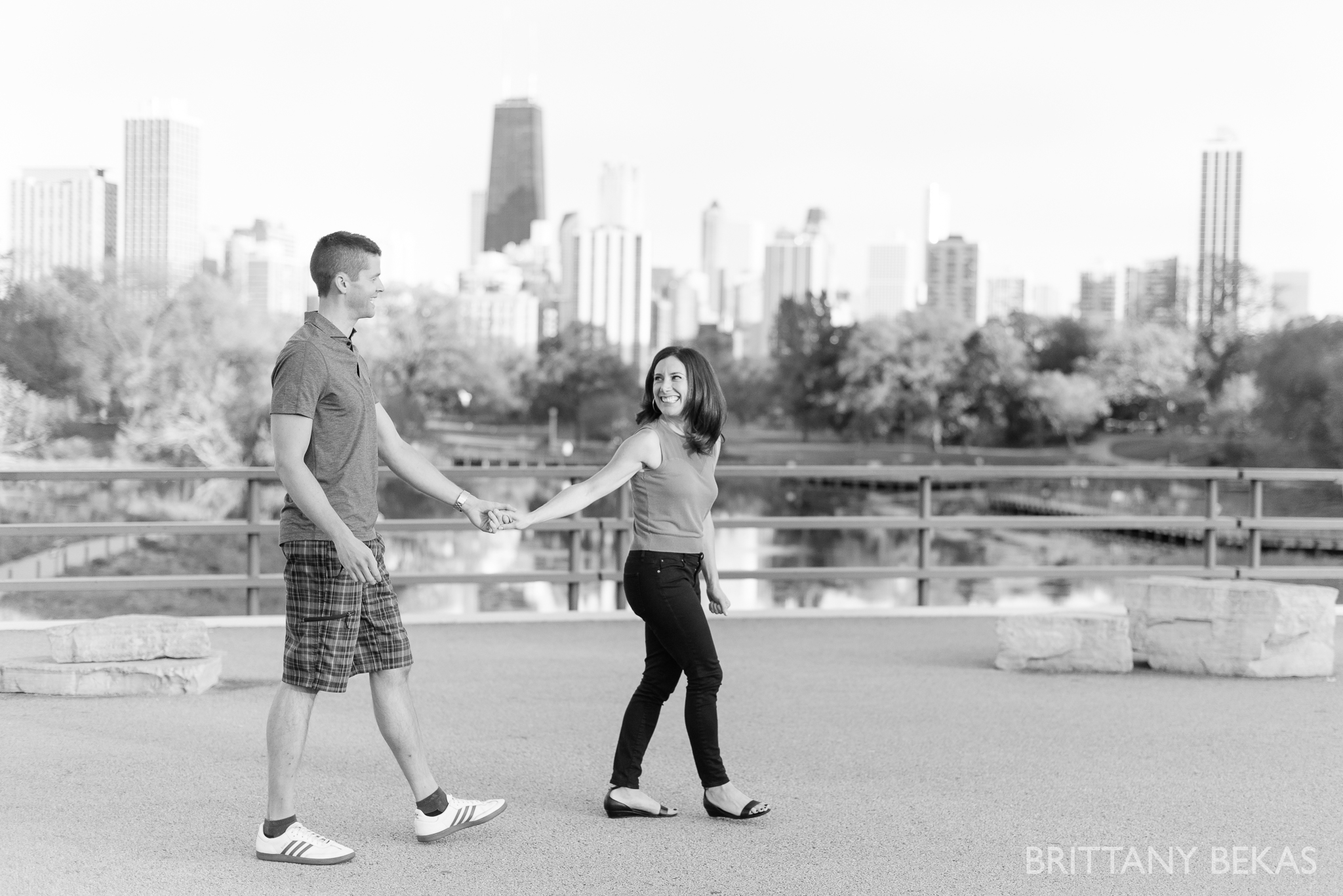 Chicago Engagement - Lincoln Park Engagement Photos - Brittany Bekas Photography_0012
