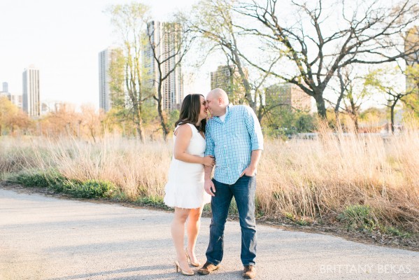Chicago Engagement – Lincoln Park Engagement Photos_0010