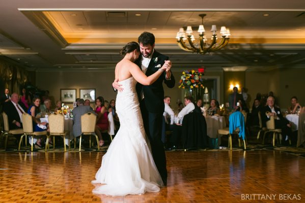 Chicago Wedding Butterfield Country Club Wedding Photos_0041