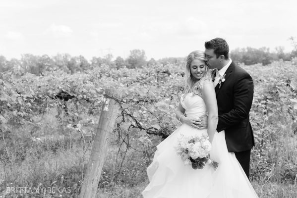 New Buffalo Wedding – Willow Harbor Vineyards Wedding Photos – Brittany Bekas Photography_0030