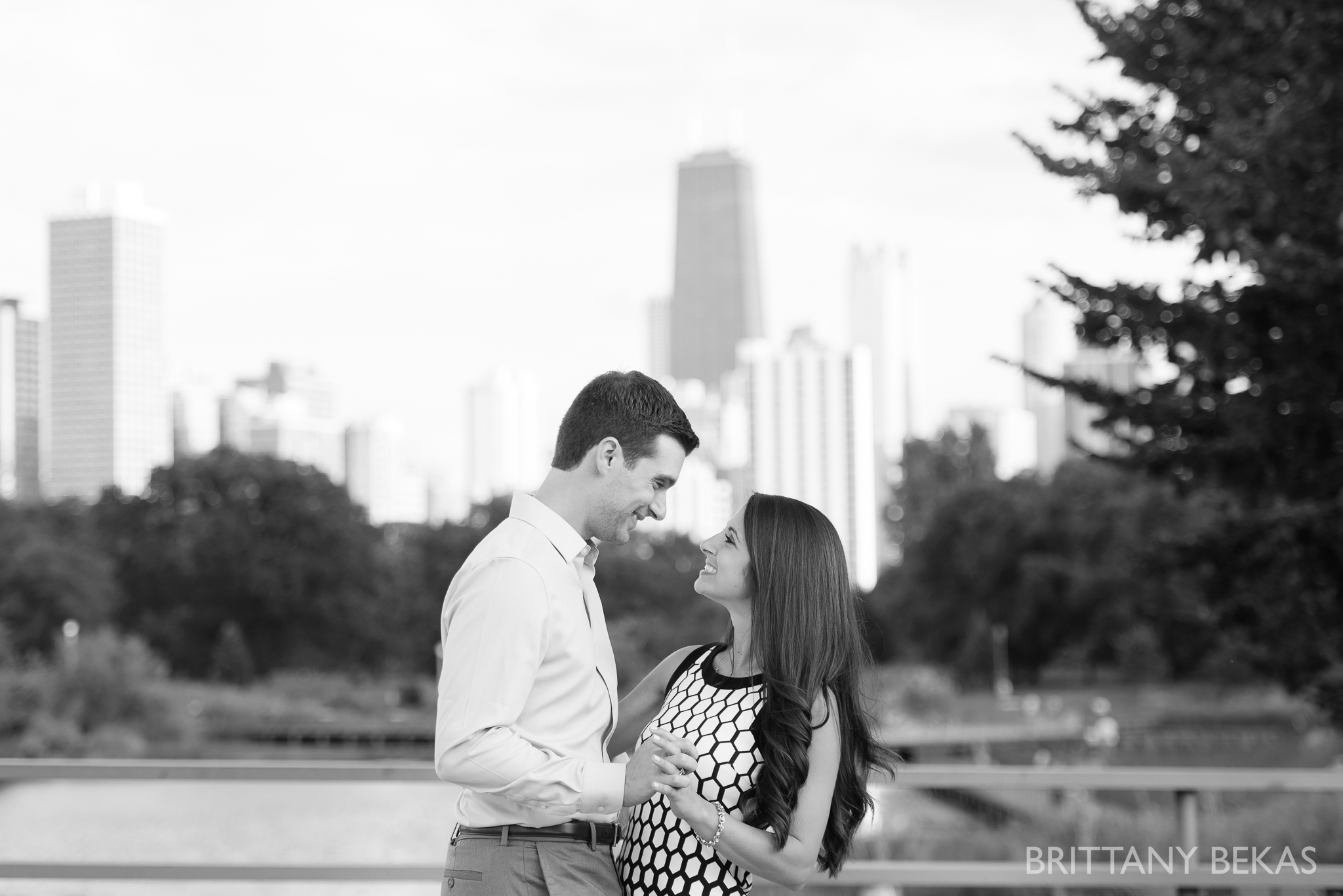 chicago-engagement-photos-lincoln-park-brittany-bekas-photography_0018