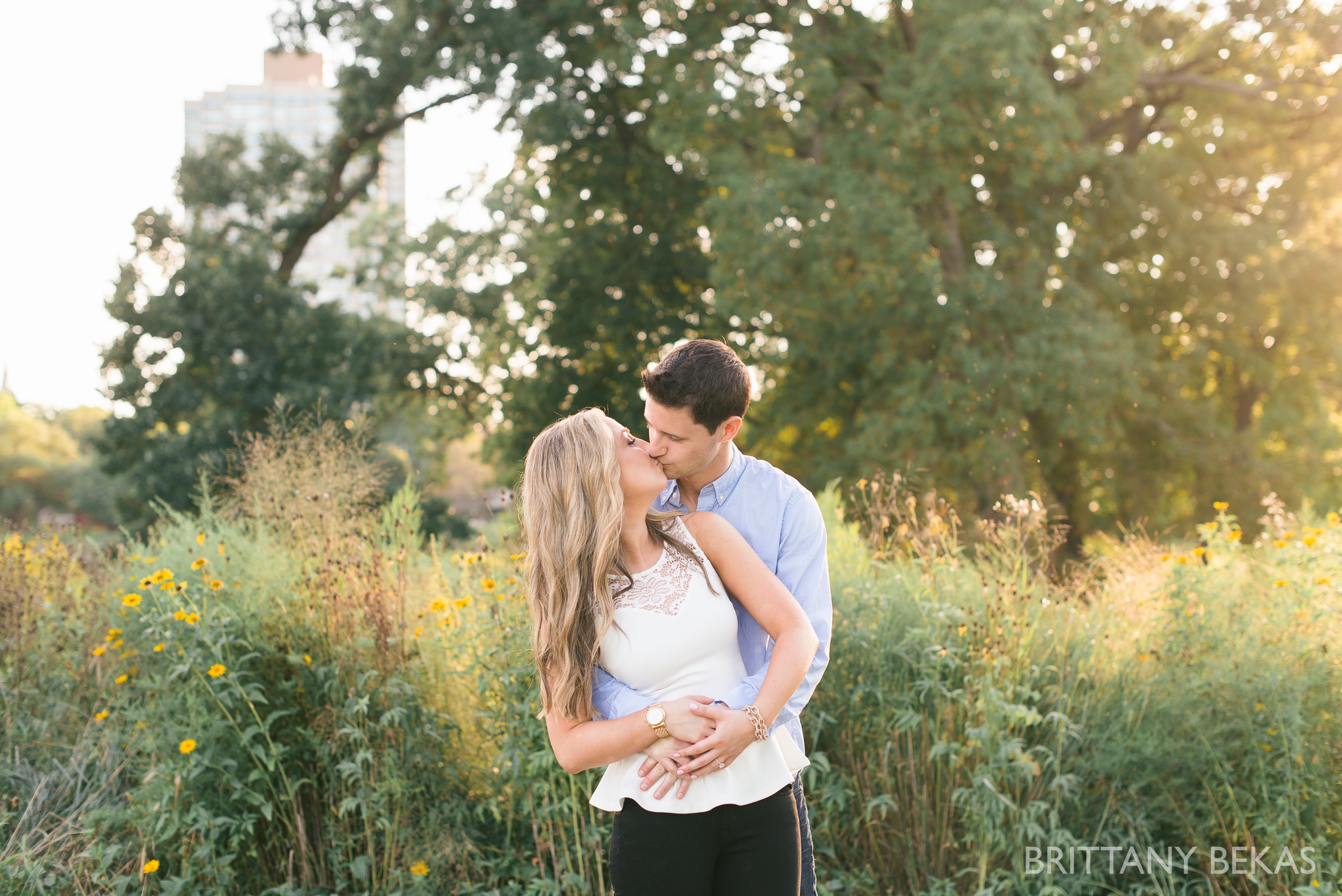 lincoln-park-chicago-engagement-photos-brittany-bekas-photography_0010