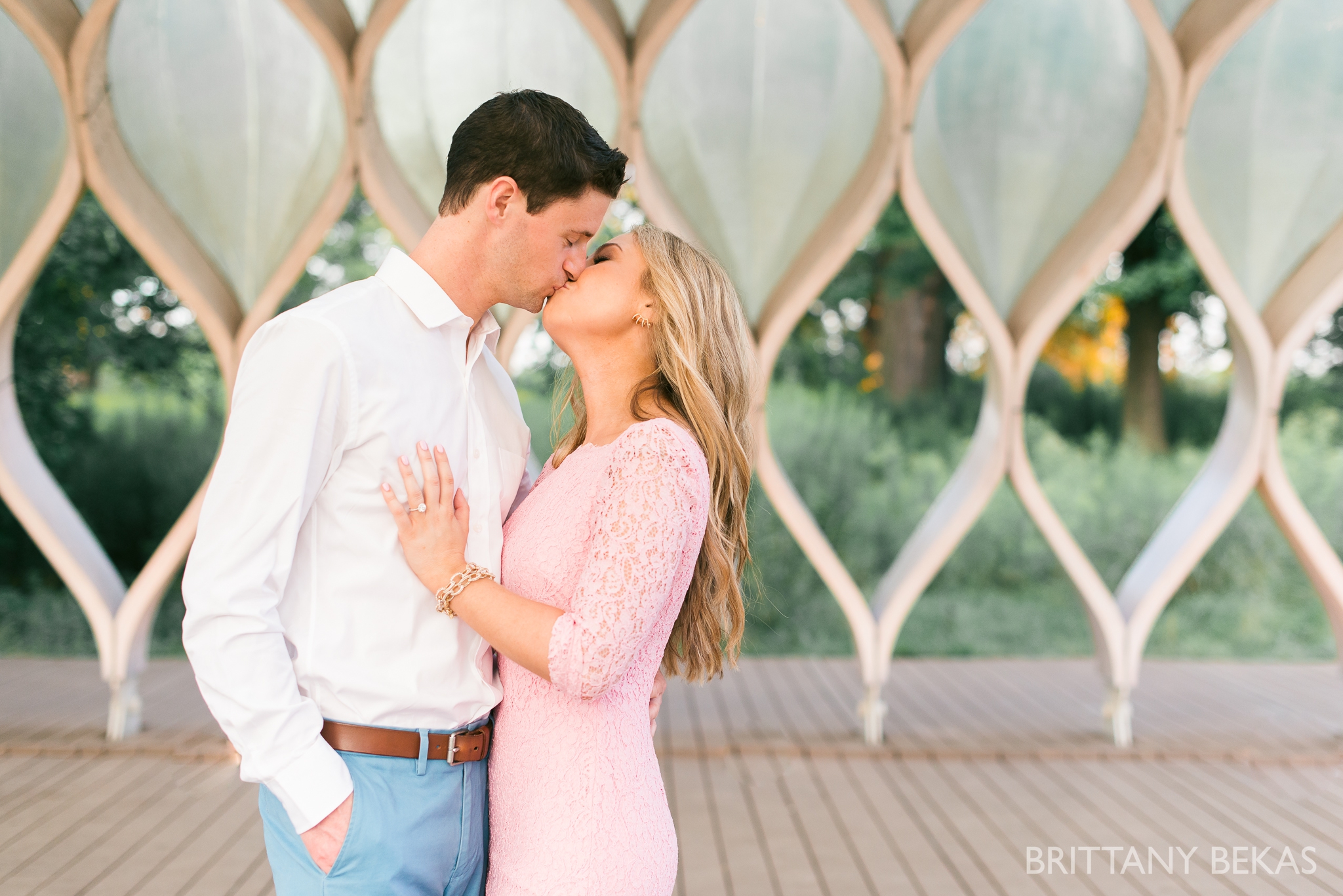 lincoln-park-chicago-engagement-photos-brittany-bekas-photography_0020