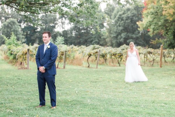 Why a first look makes sense for your wedding day – Chicago, Las Vegas +  Naples Light + Airy Wedding Photographer