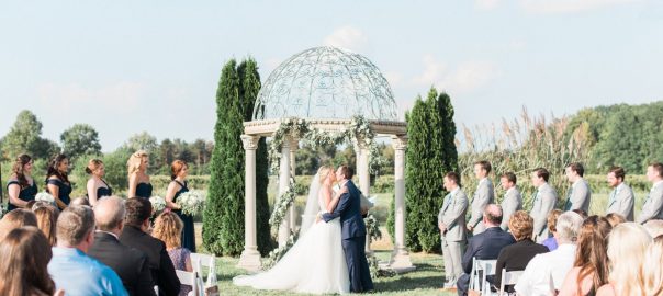 Willow Harbor Vineyard Wedding Photos – Chicago Wedding Photographer_0047