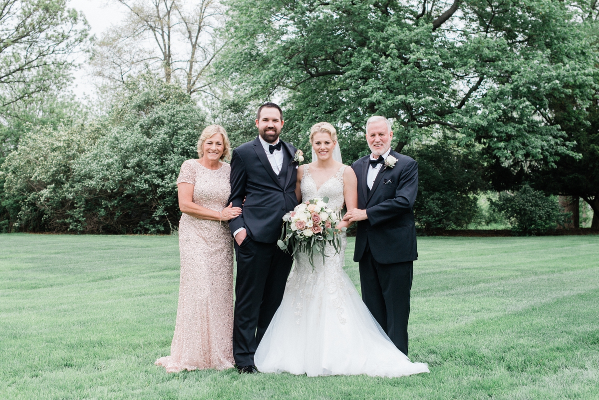 Wedding Photography Tips: Perfecting Family Wedding Pictures!