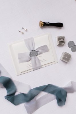 Light + Airy Chicago Wedding Photos at Bull Valley Golf Club-3