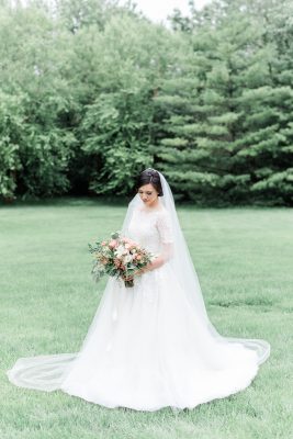 Light + Airy Chicago Wedding Photos at Bull Valley Golf Club-35