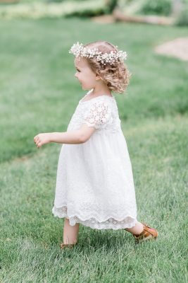 Light + Airy Chicago Wedding Photos at Bull Valley Golf Club-43