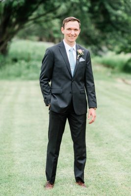Light + Airy Chicago Wedding Photos at Bull Valley Golf Club-73