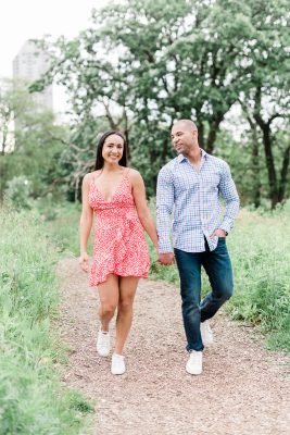 Lincoln Park Chicago Engagement Photos – Brittany Bekas Chicago Engagement Photographer-15