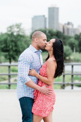 Lincoln Park Chicago Engagement Photos – Brittany Bekas Chicago Engagement Photographer-41