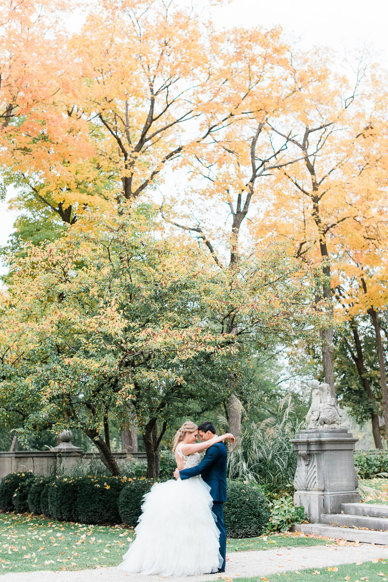 Outdoor Wedding Venues Light + Air Chicago Wedding and Engagement Photographer - Armour House Wedding Photos