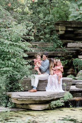 Light + Airy Chicago Family Lifestyle Photographer – Alfred Caldwell Lily Pool Family Photos-27