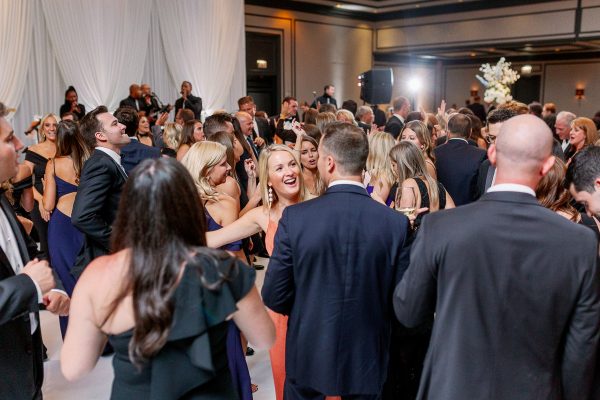 Fine Art Chicago Wedding Photographer – Renaissance Chicago Downtown Hotel Wedding Photos-86