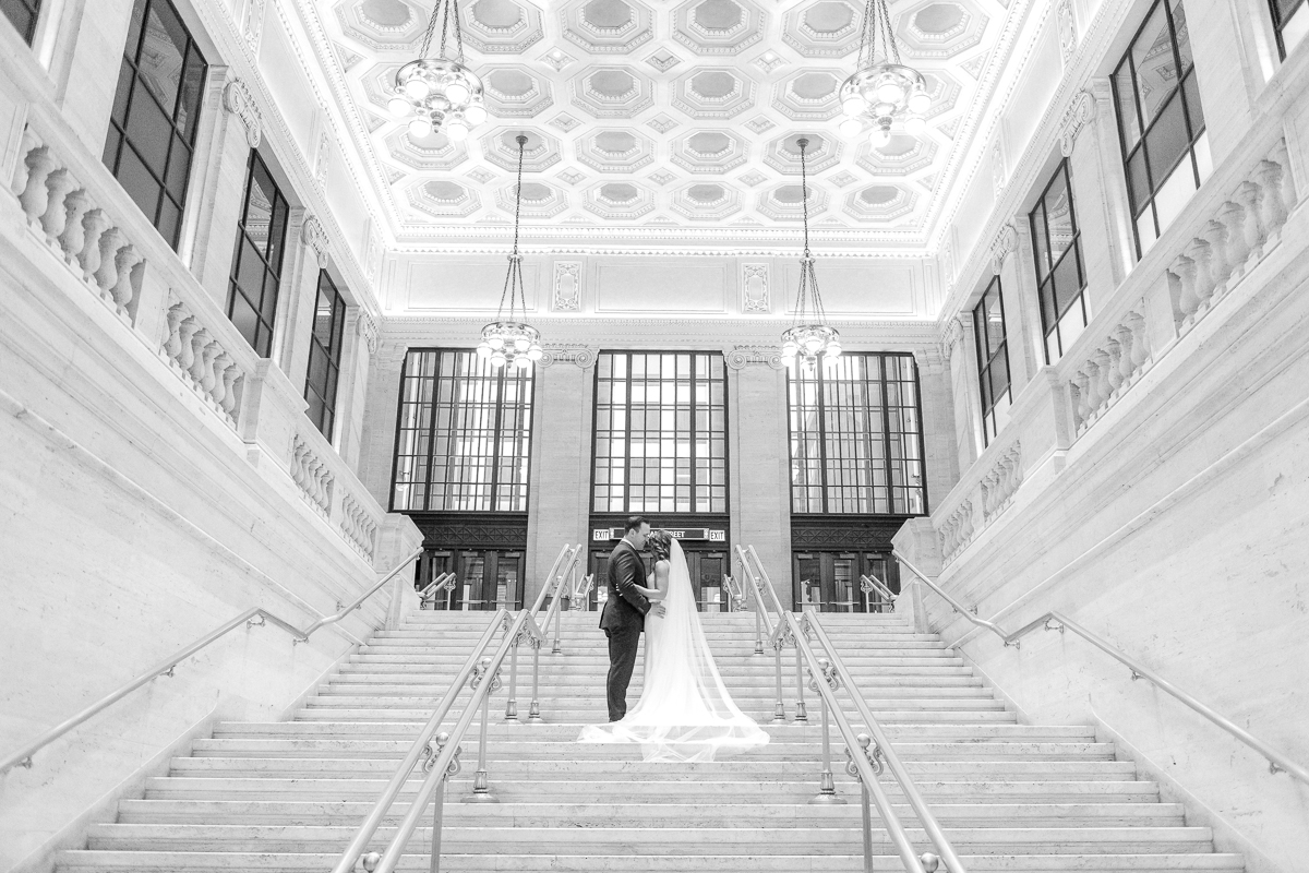 Where to take wedding photos in Chicago rain