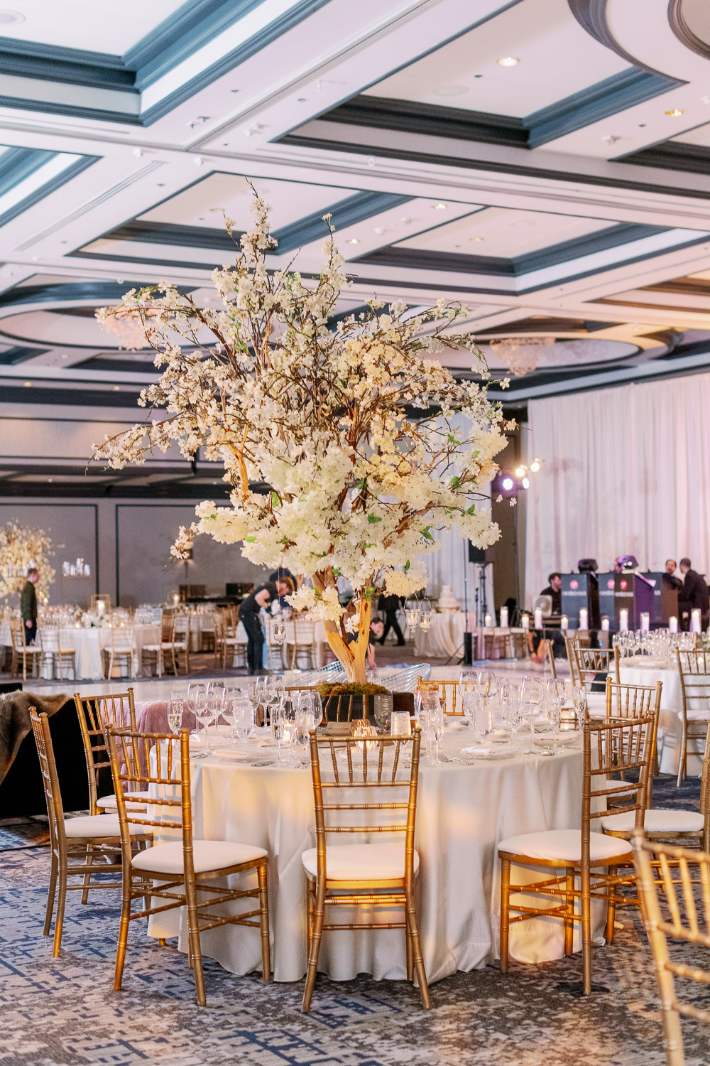 Kehoe Designs — Chicago Event Wedding Designer + Florist