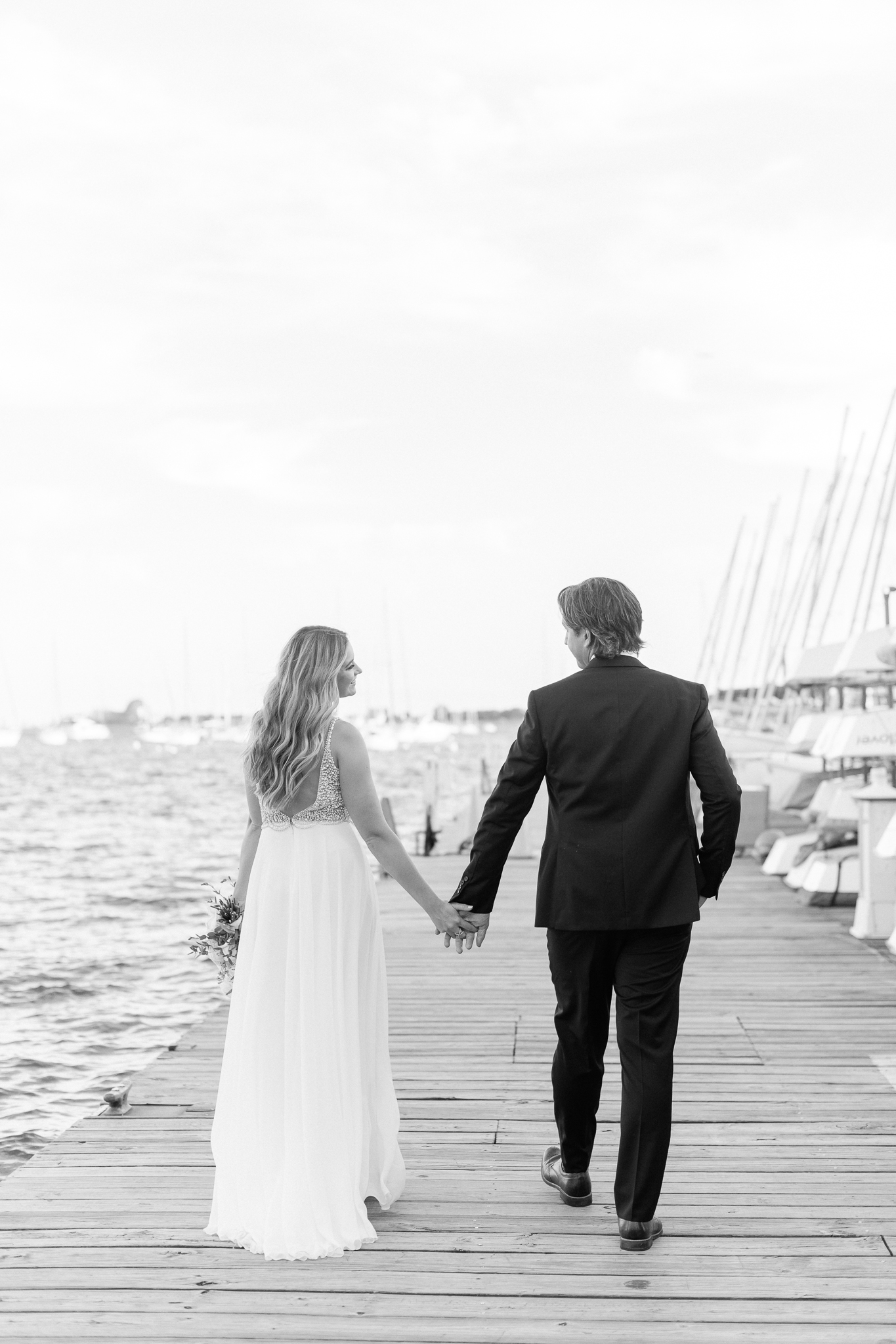 Intimate Chicago Wedding Elopement at Chicago Yacht Club-45