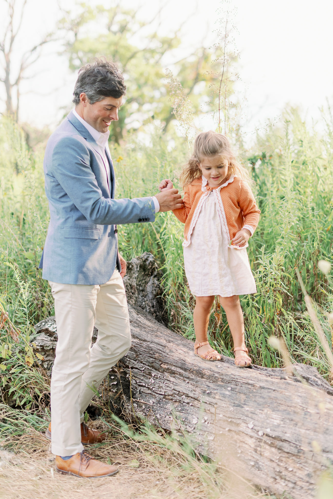 Light and Airy Chicago Naples Lifestyle Family Photographer – Mayslake Forest Preserve Family Photos-28