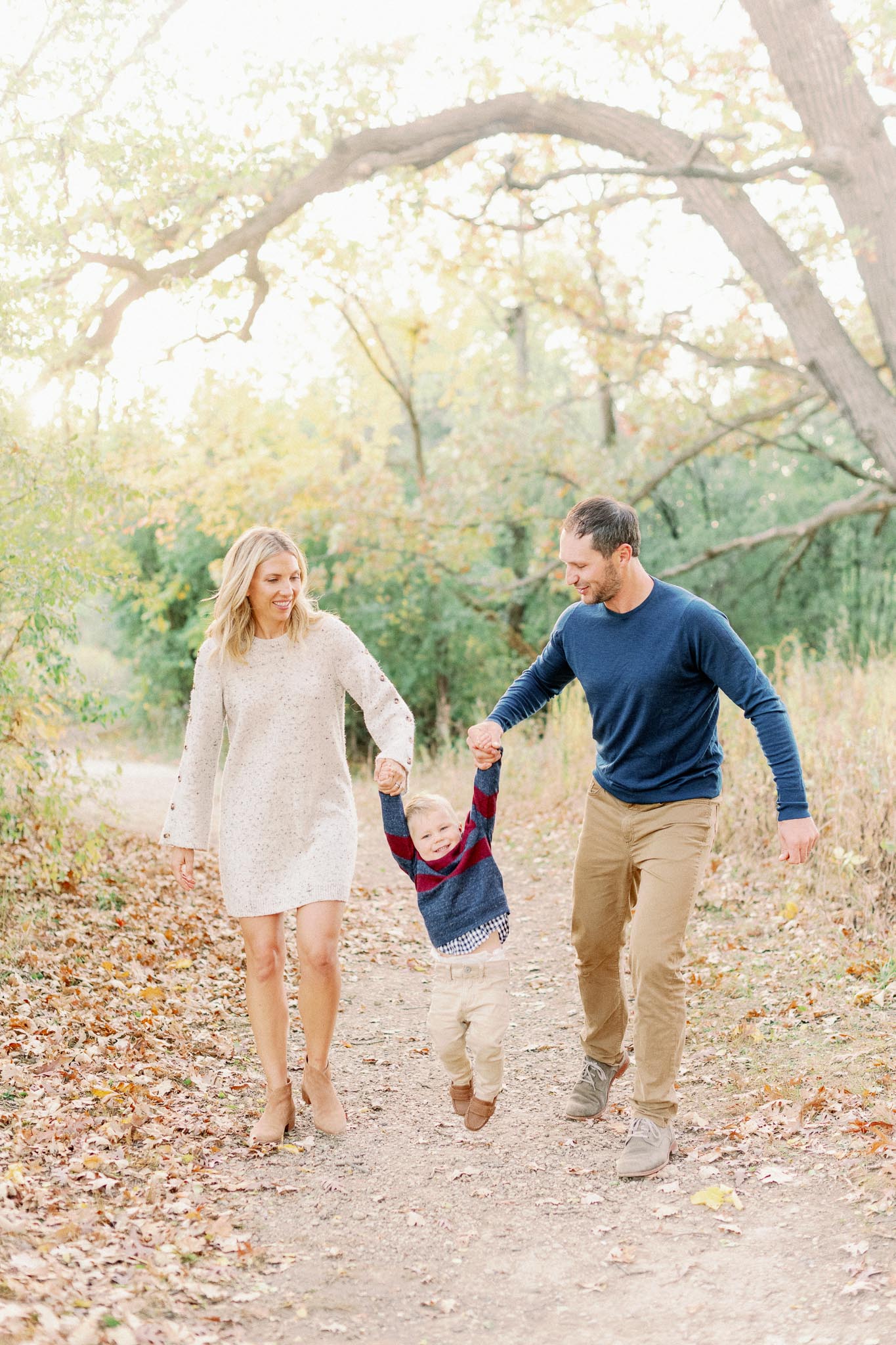 Hinsdale Lifestyle Family Photographer – Fine Art Chicago Family Photographer – Mayslake Forest Preserve-23