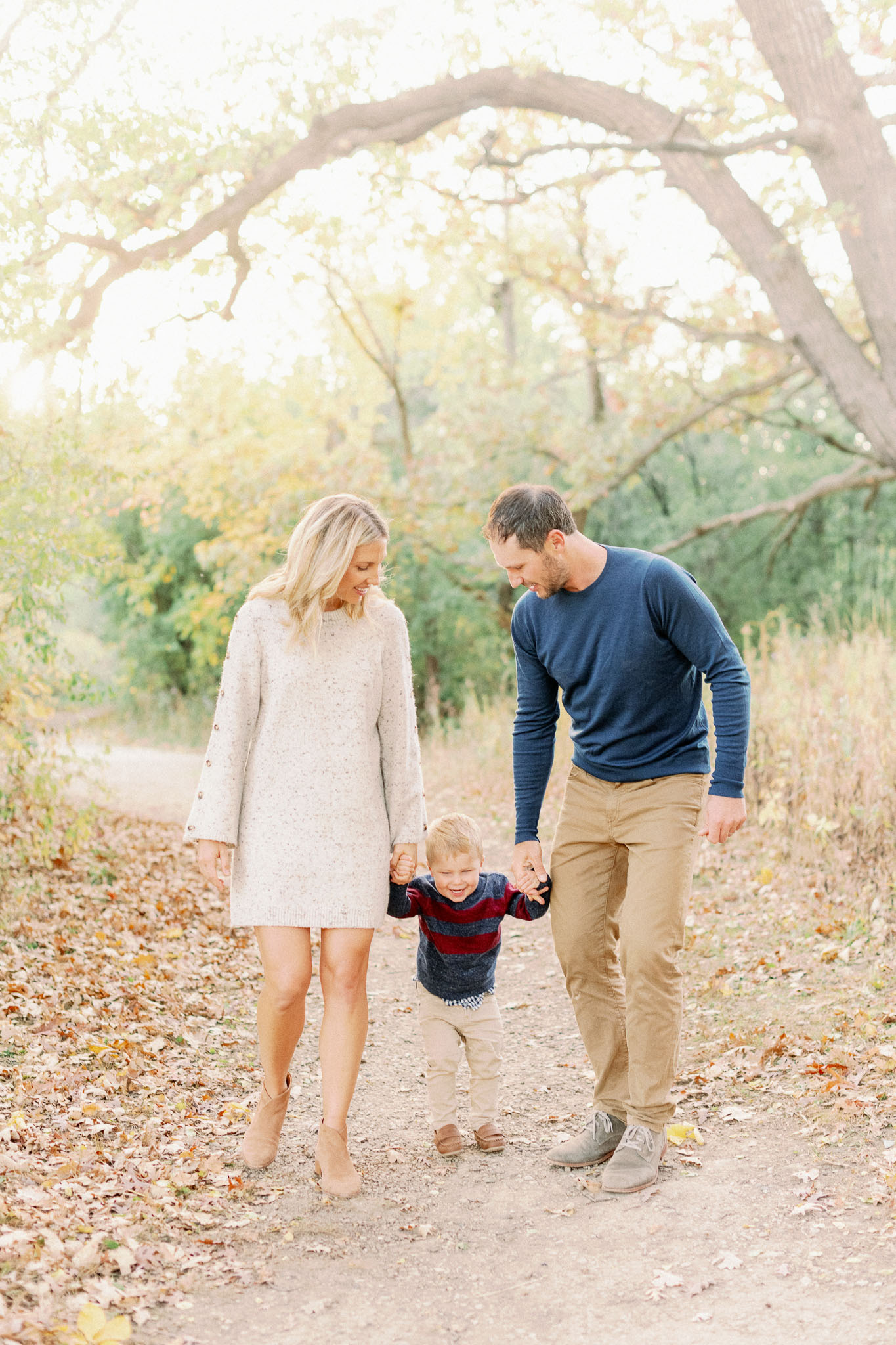 Hinsdale Lifestyle Family Photographer – Fine Art Chicago Family Photographer – Mayslake Forest Preserve-24