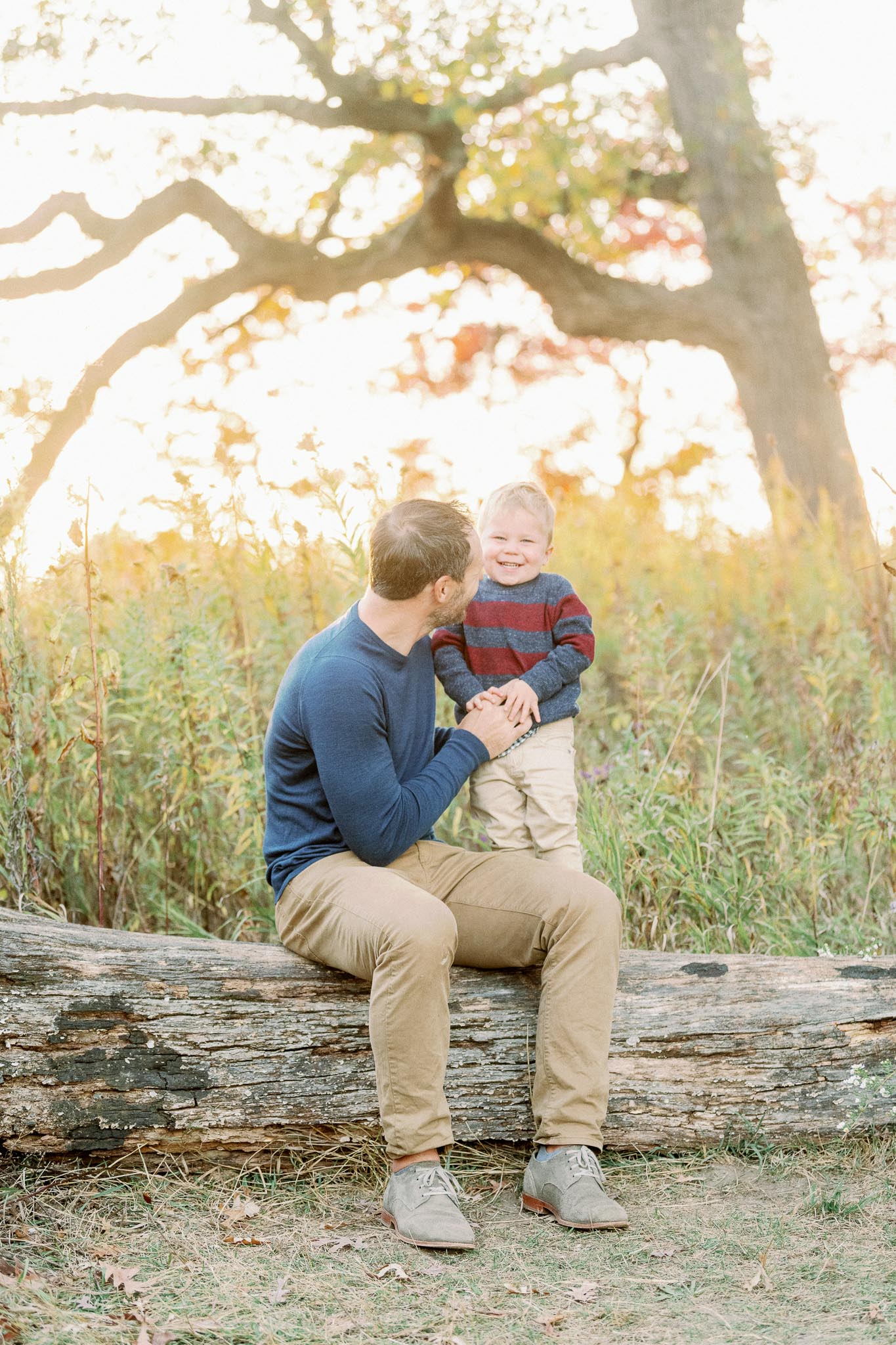Hinsdale Lifestyle Family Photographer – Fine Art Chicago Family Photographer – Mayslake Forest Preserve-32