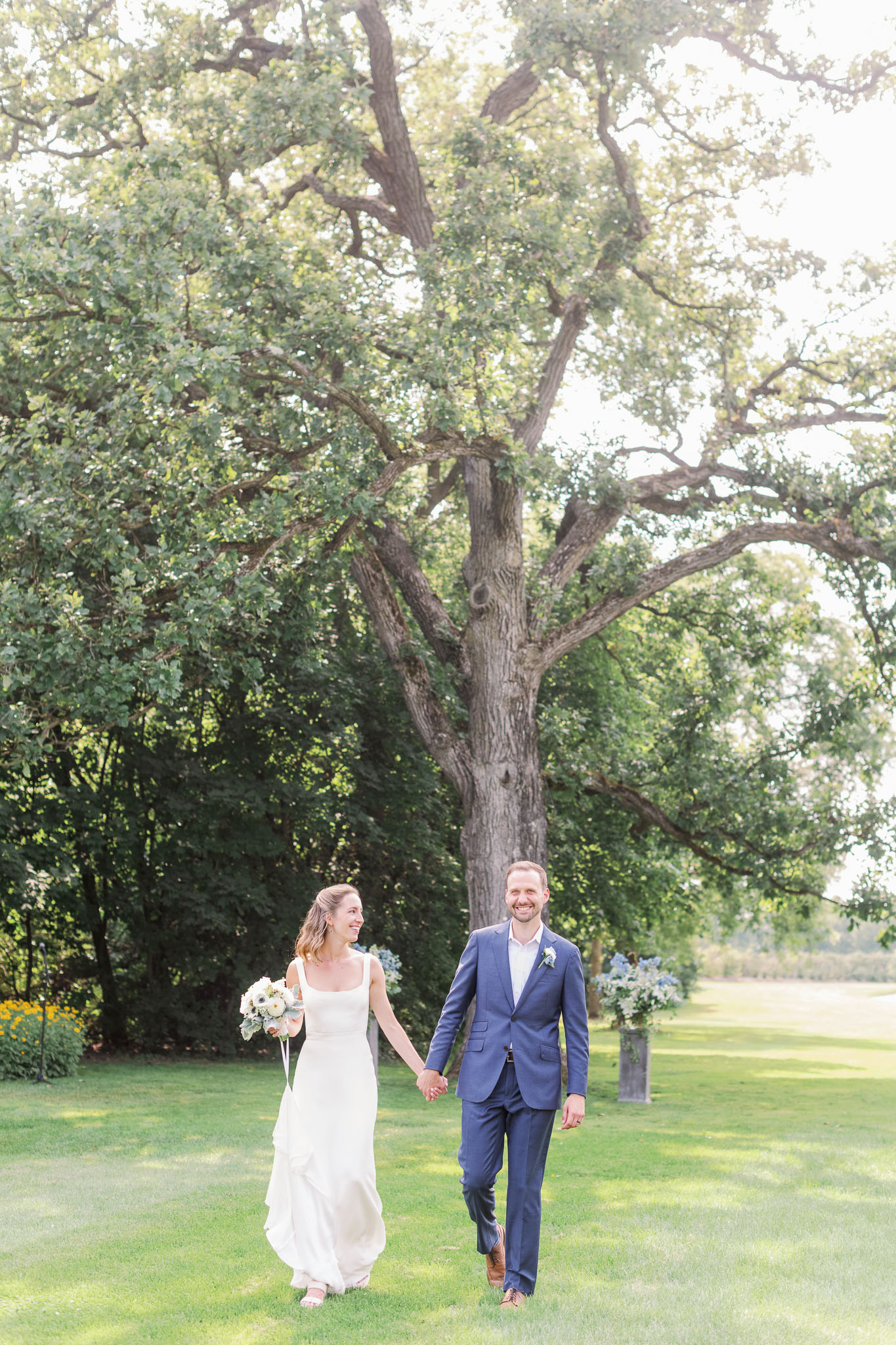 Intimate Wedding at Knollwood Country Club Lake Forest – Chicago Naples Wedding Elopement Photographer-32