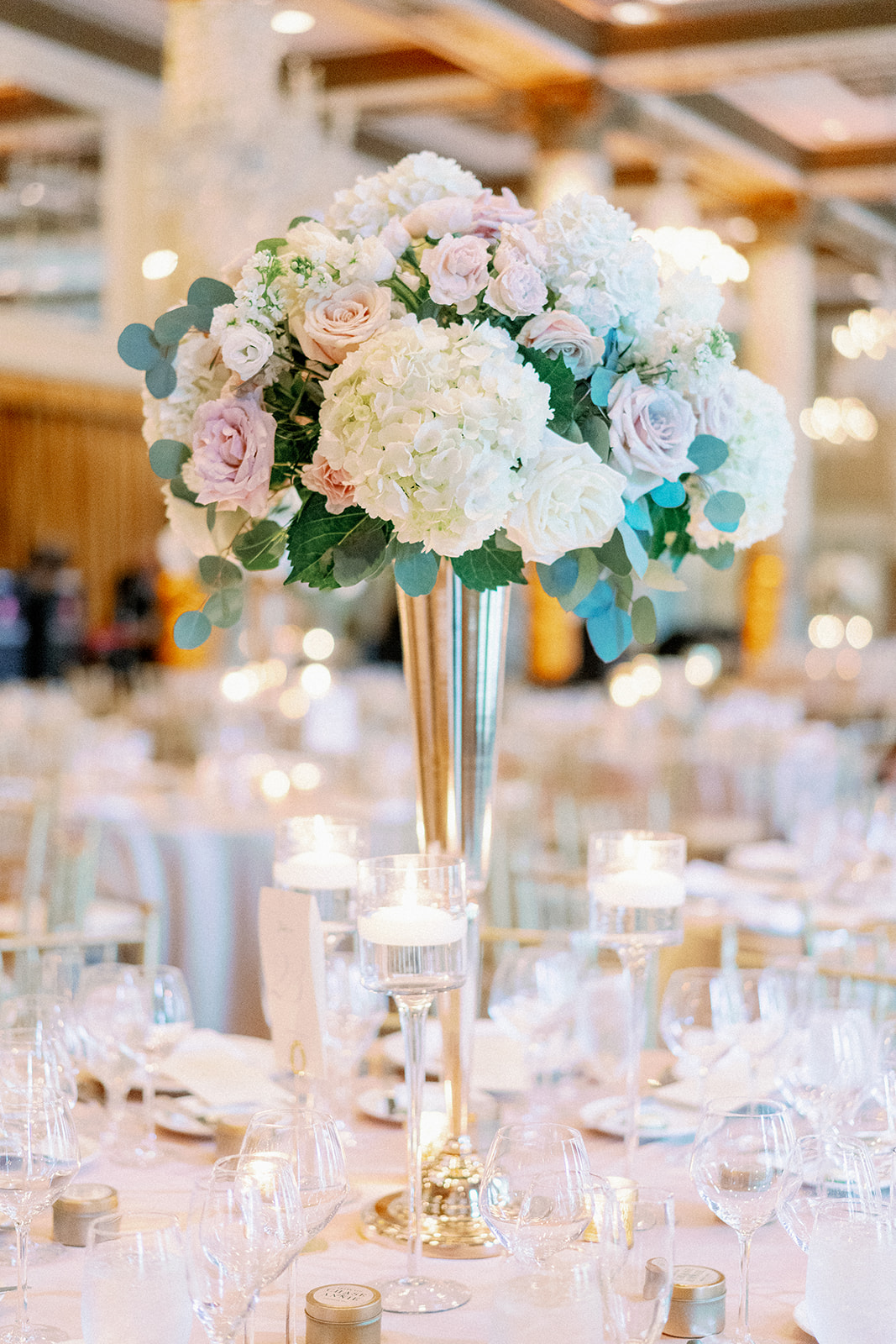 Juliet Tan Floral Design | Drake Hotel Wedding