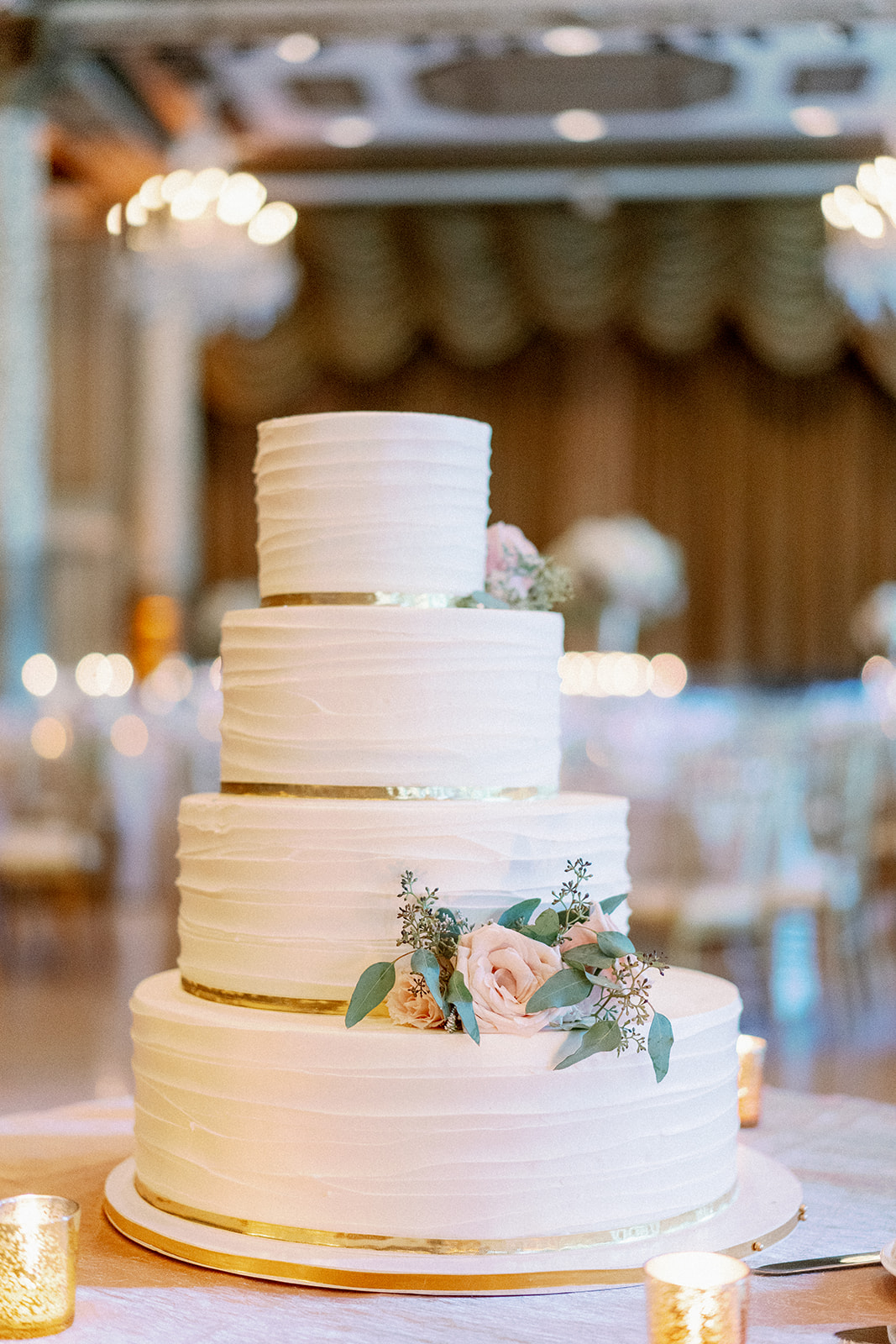 Cake Chicago | Drake Hotel Wedding