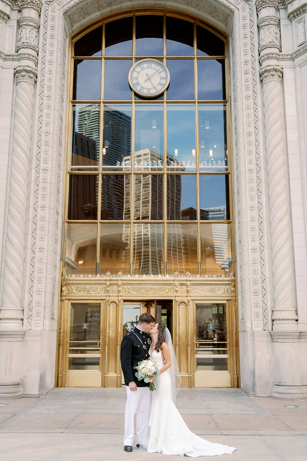Wrigley Building Wedding Photos | Chicago Photo Locations