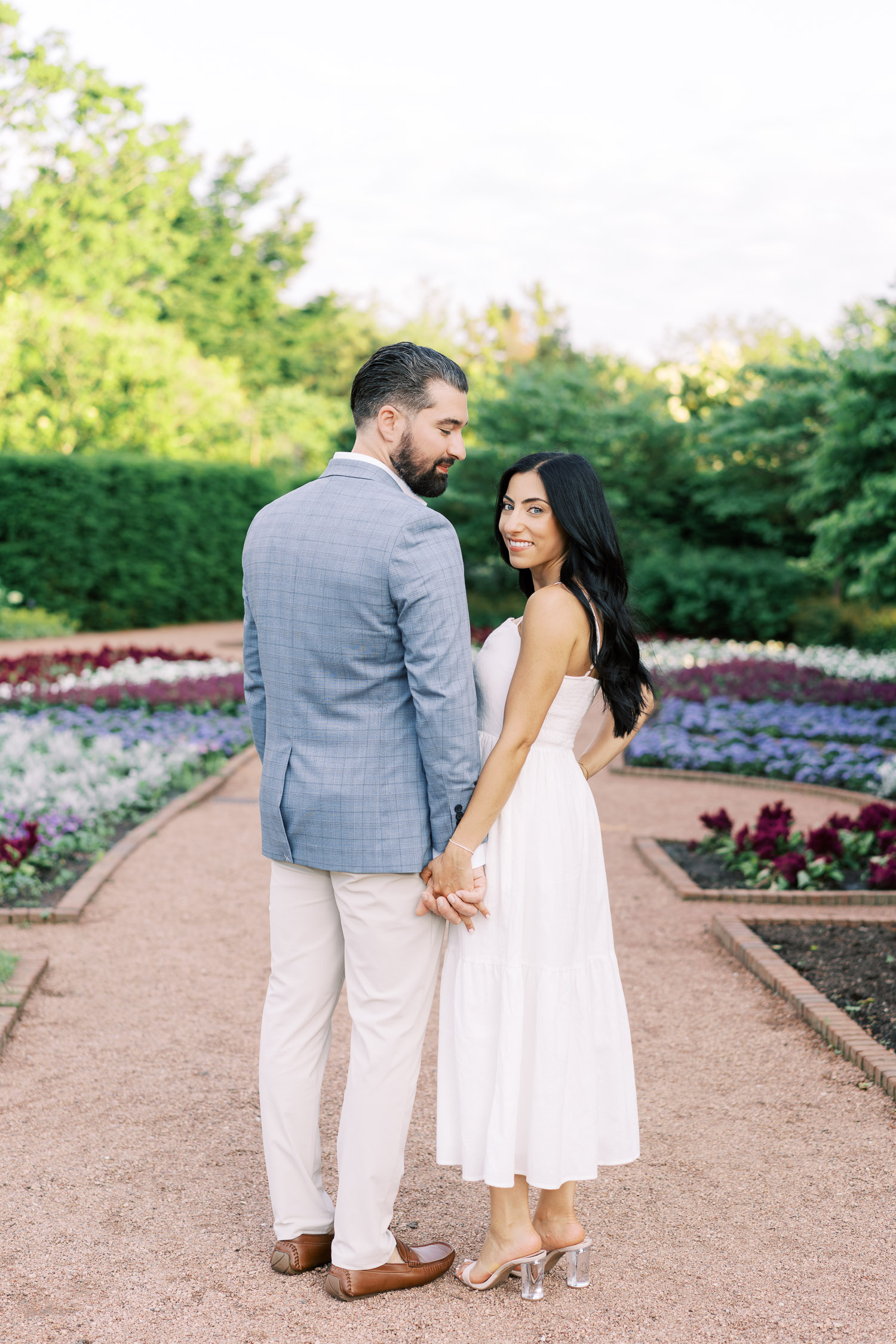 Romantic Cantigny Park Engagement Session in June