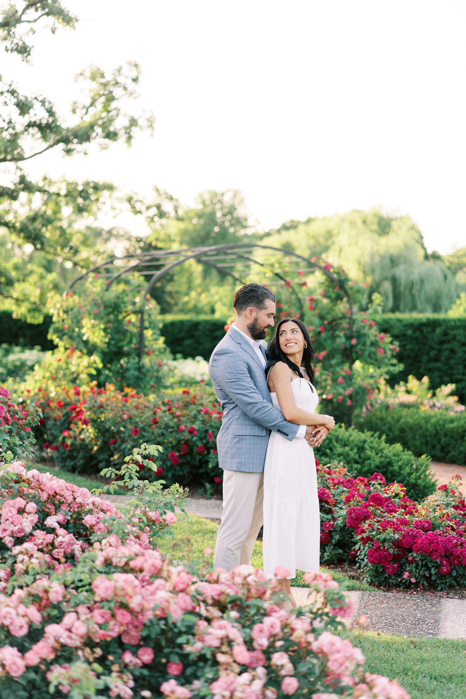 Best engagement photo spots in the Chicago suburbs